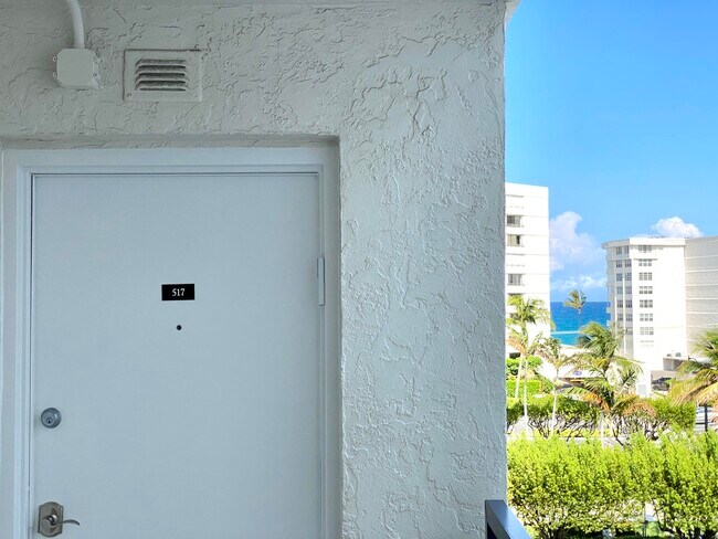 Building Photo - 3555 S Ocean Blvd