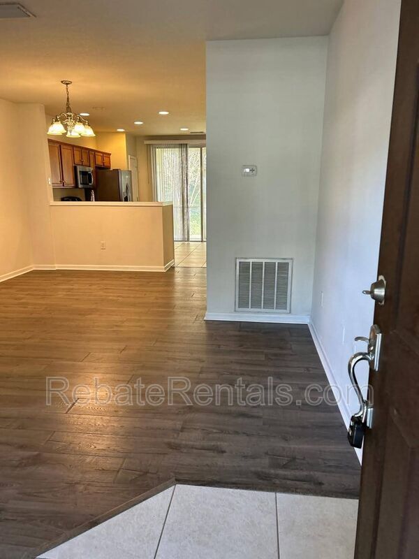 Foto del edificio - 6599 Arching Branch Cir