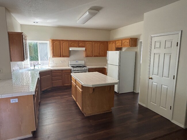 Foto del edificio - 5058 NW Crady Ln