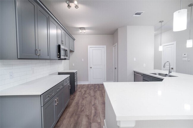 Foto del edificio - 4401 Alvin St