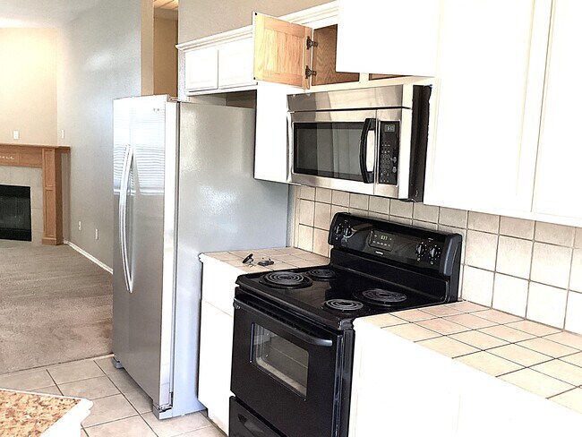 Foto del edificio - 316 SW 40th St