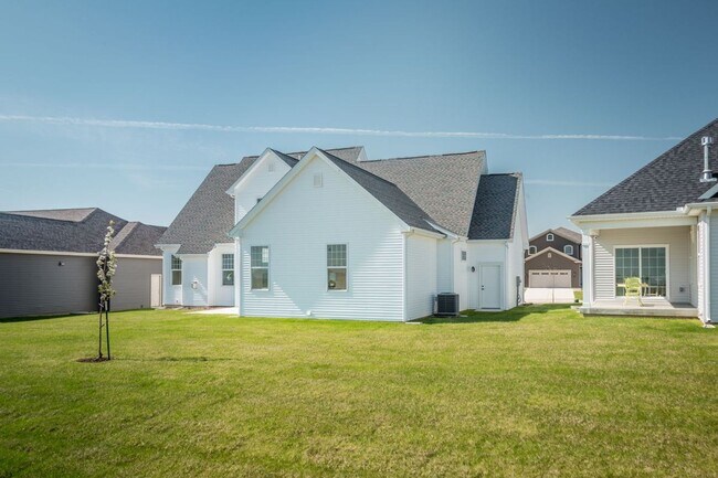 Building Photo - 2310 Lovie Ln