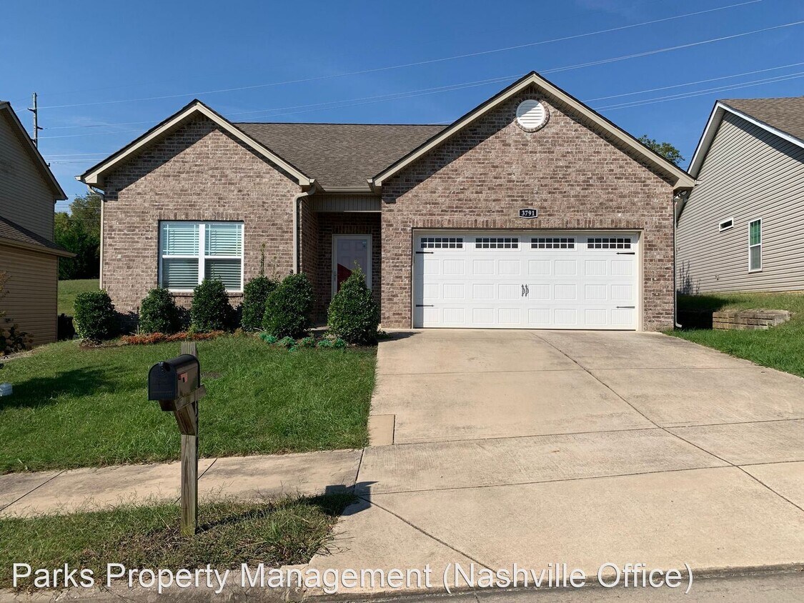 Foto principal - 3 br, 2 bath House - 3791 Willow Creek Road