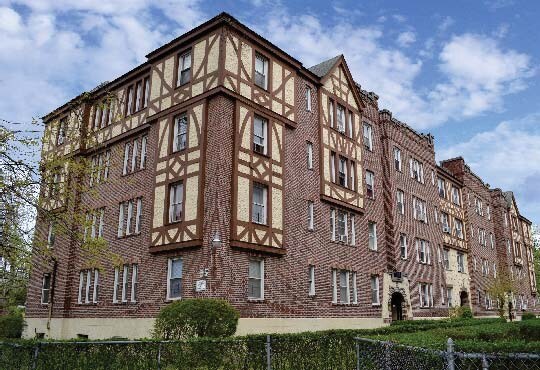 Foto del edificio - 55 Sheridan Ave