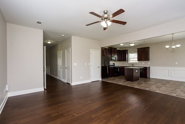 Building Photo - 4312 Rolfe Ct