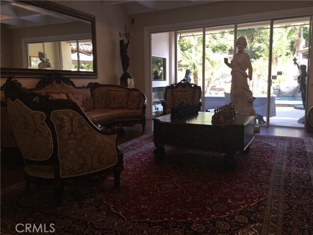 Foto principal - 10715 Plumas Way