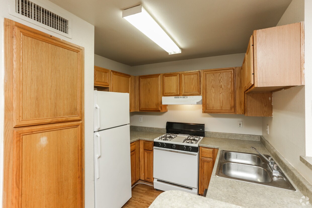 Amistad Apartments Apartments 202 W South Ave Donna, TX