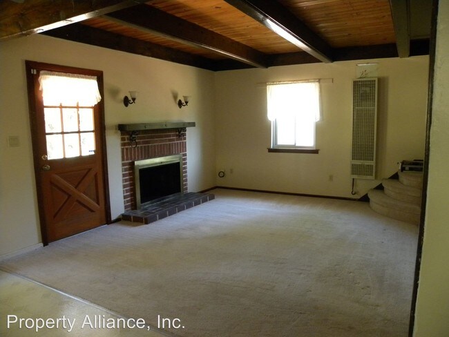 Building Photo - 3 br, 1.5 bath House - 4260 French Creek Road
