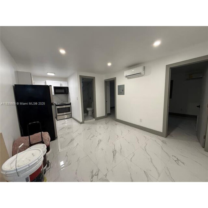 Foto principal - 1700 SW 10th St