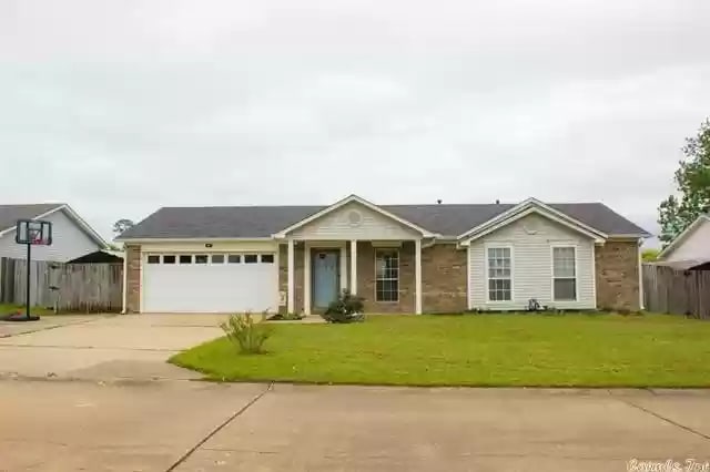 Building Photo - 14101 Cherry Hill Dr