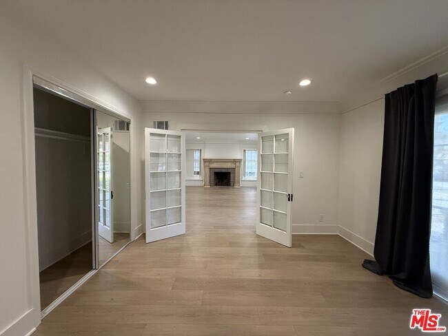 Foto del edificio - 830 S Norton Ave