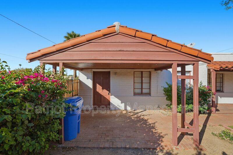 Foto principal - 928 W McDowell Rd