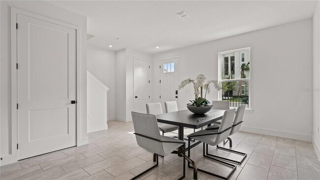 Foto del edificio - 6678 Juneberry Wy