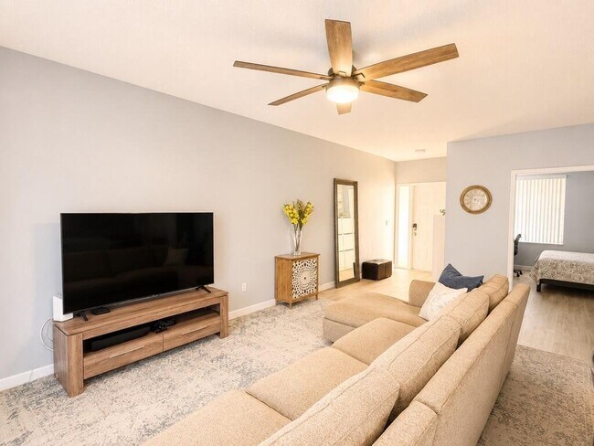 Foto del edificio - 17050 Emile St
