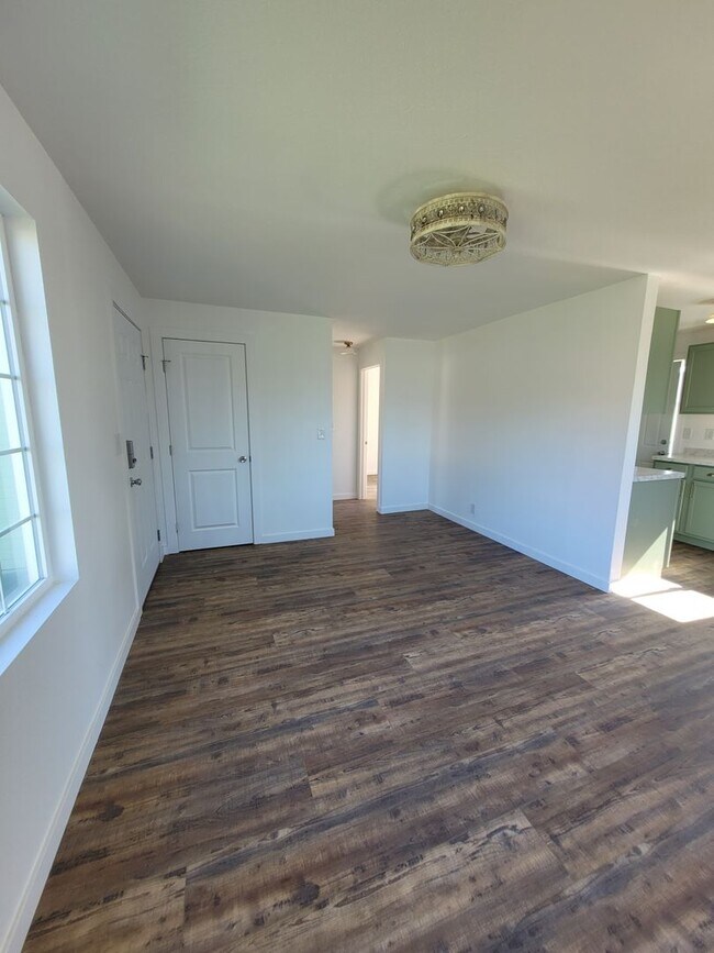 Building Photo - Remodeled House in Ephrata