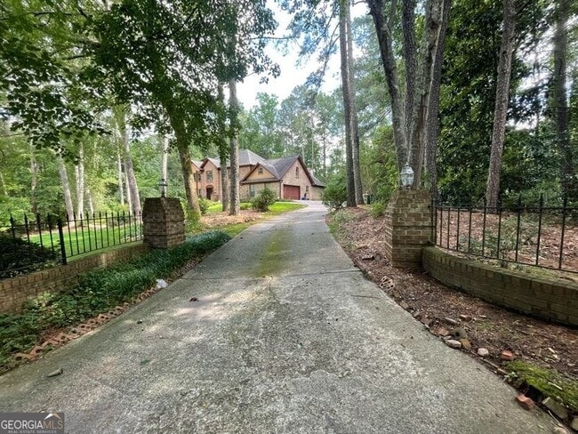 Building Photo - 6134 Millstone Run