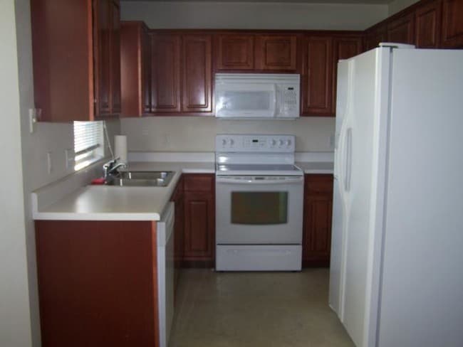 Building Photo - 107 Hickory Ridge Dr