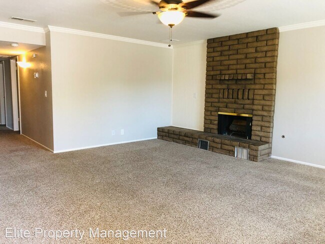 Building Photo - 3 br, 2 bath House - 324 Fountain St