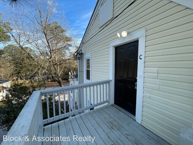 Building Photo - 2 br, 1 bath House - 110 Avery Street C