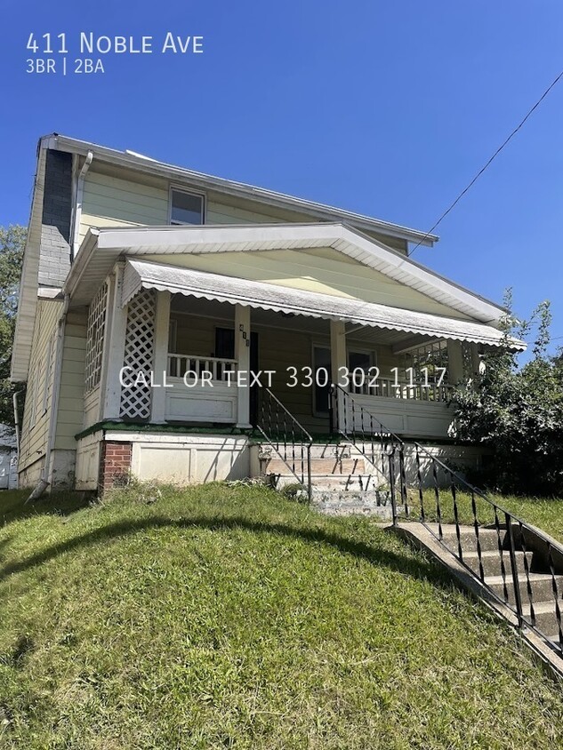Primary Photo - Three bedroom two bathroom home for rent