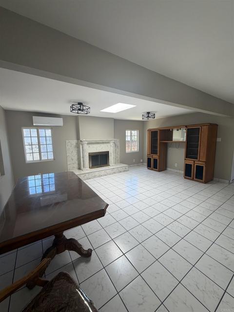 Foto del edificio - 644 Farview St