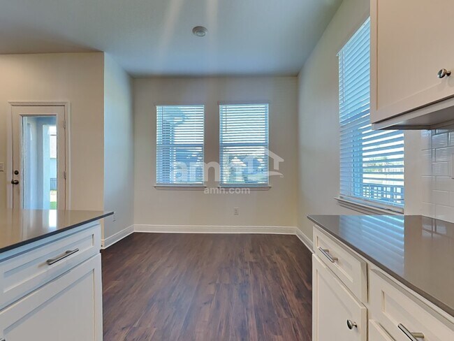 Building Photo - 27445 St Andrews Avenue