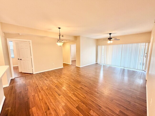 Building Photo - ** FAIRWAY PRESERVE ** 3 BED / 2 BATH - CONDO - PETS OK! - NORTH NAPLES - ANNUAL RENTAL