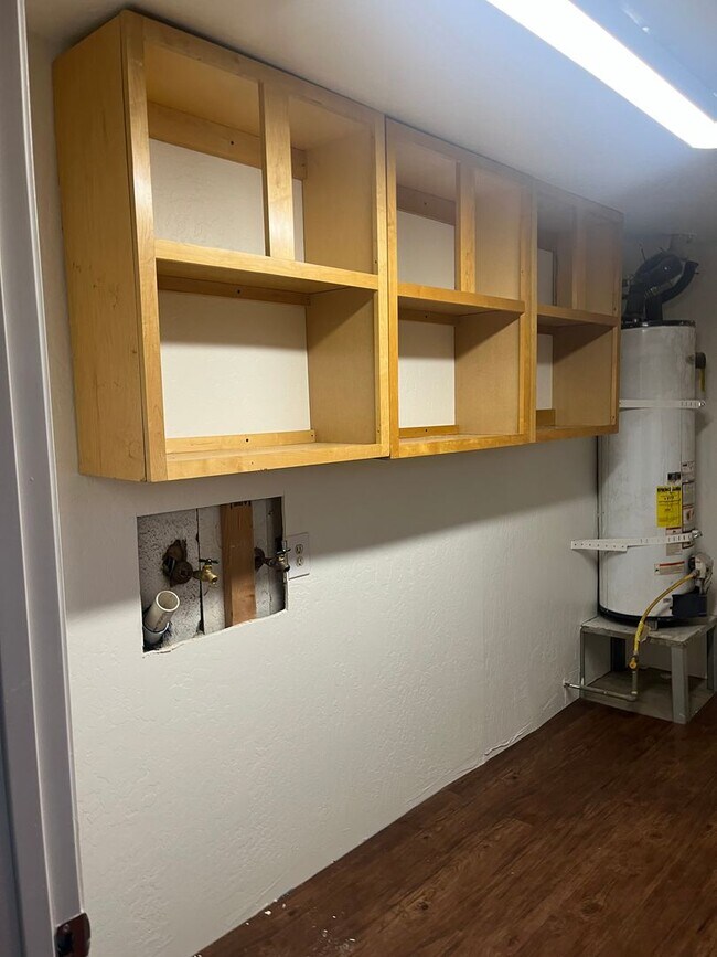 Foto del edificio - 623 N Gem St