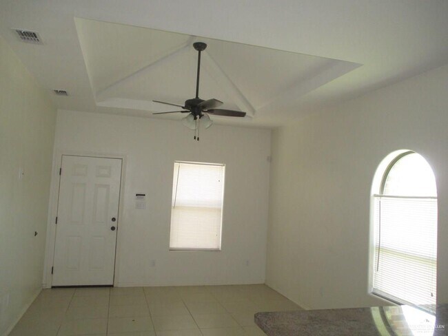 Foto del edificio - 9 Franklin Ave