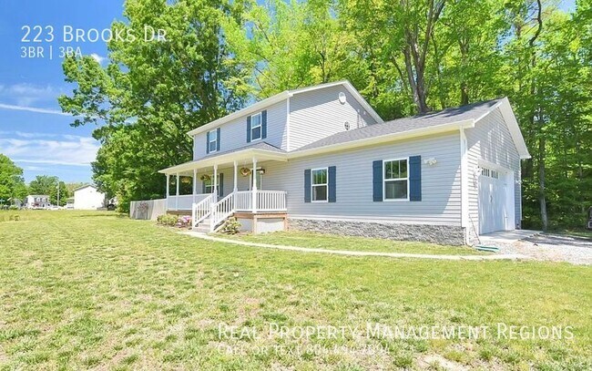 Foto del edificio - 223 Brooks Dr