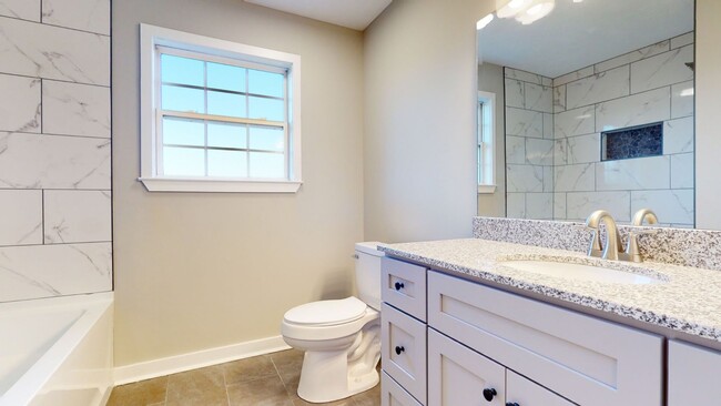 Building Photo - Beautiful Brick 3 Bed 2 Bath Home Just Min...