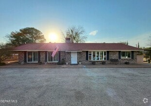 Building Photo - 10725 W Burt Rd