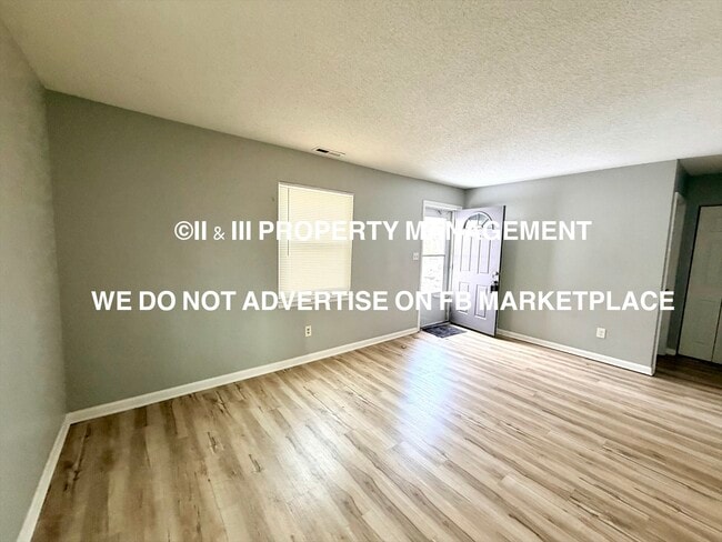 Building Photo - 4909 Woodend Ave