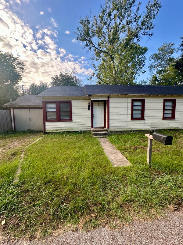 Primary Photo - 706-708-708 Ridgelea Ave