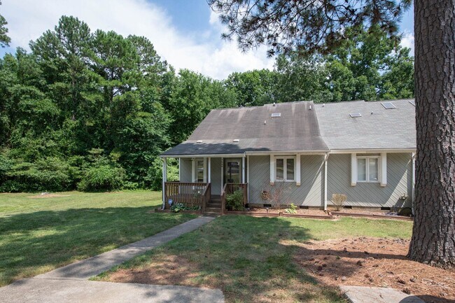Building Photo - 3606 Top of the Pines Ct