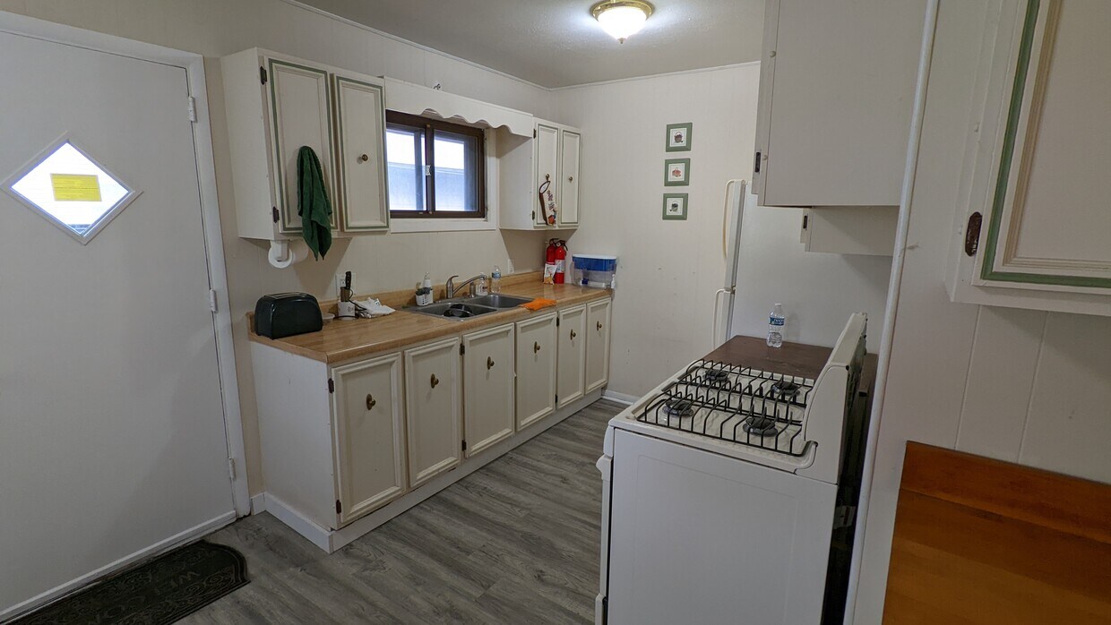 Foto principal - 2005 Spring Brook Ave
