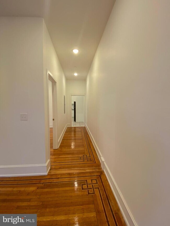 Building Photo - 3441 Frankford Ave