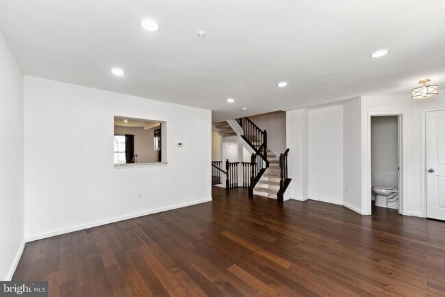 Foto del edificio - 12616 Wrightwood Ct