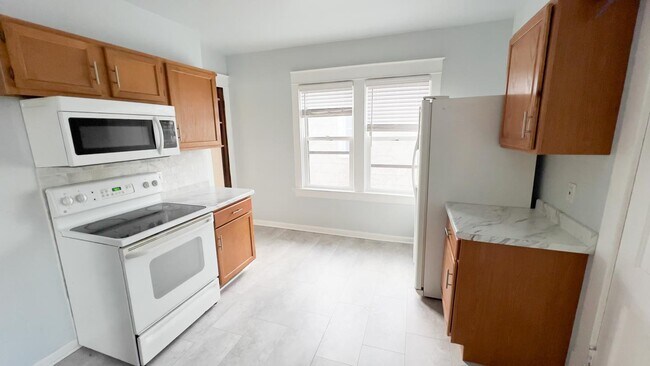 Kitchen - 1559 S 75th St