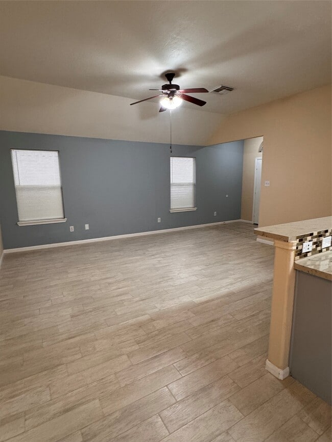 Building Photo - 13018 Maile Park Dr