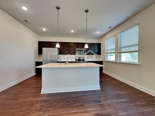 Building Photo - 15106 Torrence Branch Rd