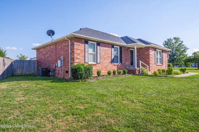 Building Photo - 5220 Plume Dr