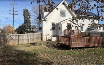 Building Photo - 4127 Lora Ave