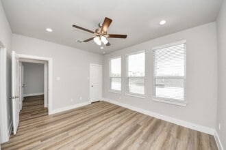 Building Photo - 1907 Lonestar Brook Ln