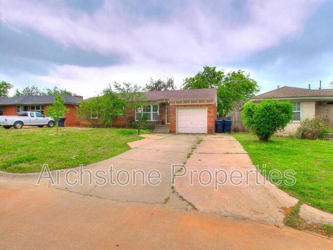 Photo - 1614 Sw 41st Street House