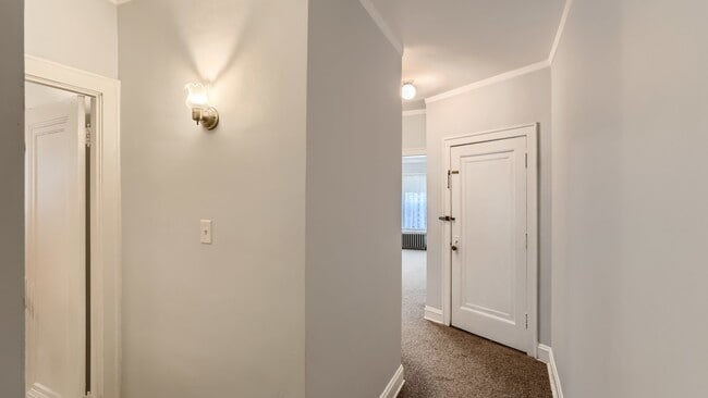 Foto del edificio - 3527 N Lowell Ave