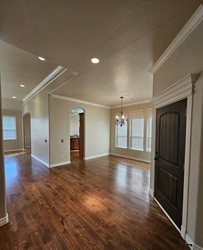 Foto del edificio - (3) Bed/(2) Bath In Tuscany Court Avail NOW!