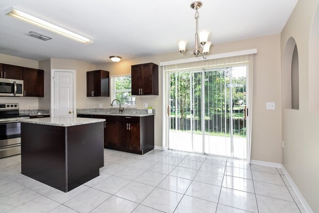 Building Photo - 1336 Dragon Head Dr