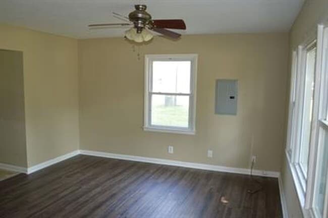 Photo - 4BR., 1 BA home in Shively with updates, new kitchen and more - 5609 Goldenrod, Louisville, KY 40272
