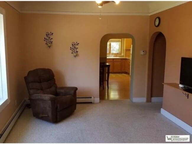 Building Photo - Pet Friendly!